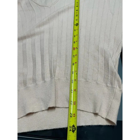 Philosophy Womens peach Knit Sweater V-Neck Pullover Size Medium Pink - Picture 6 of 6